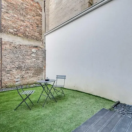 2p With Patio Near Paris Appartement